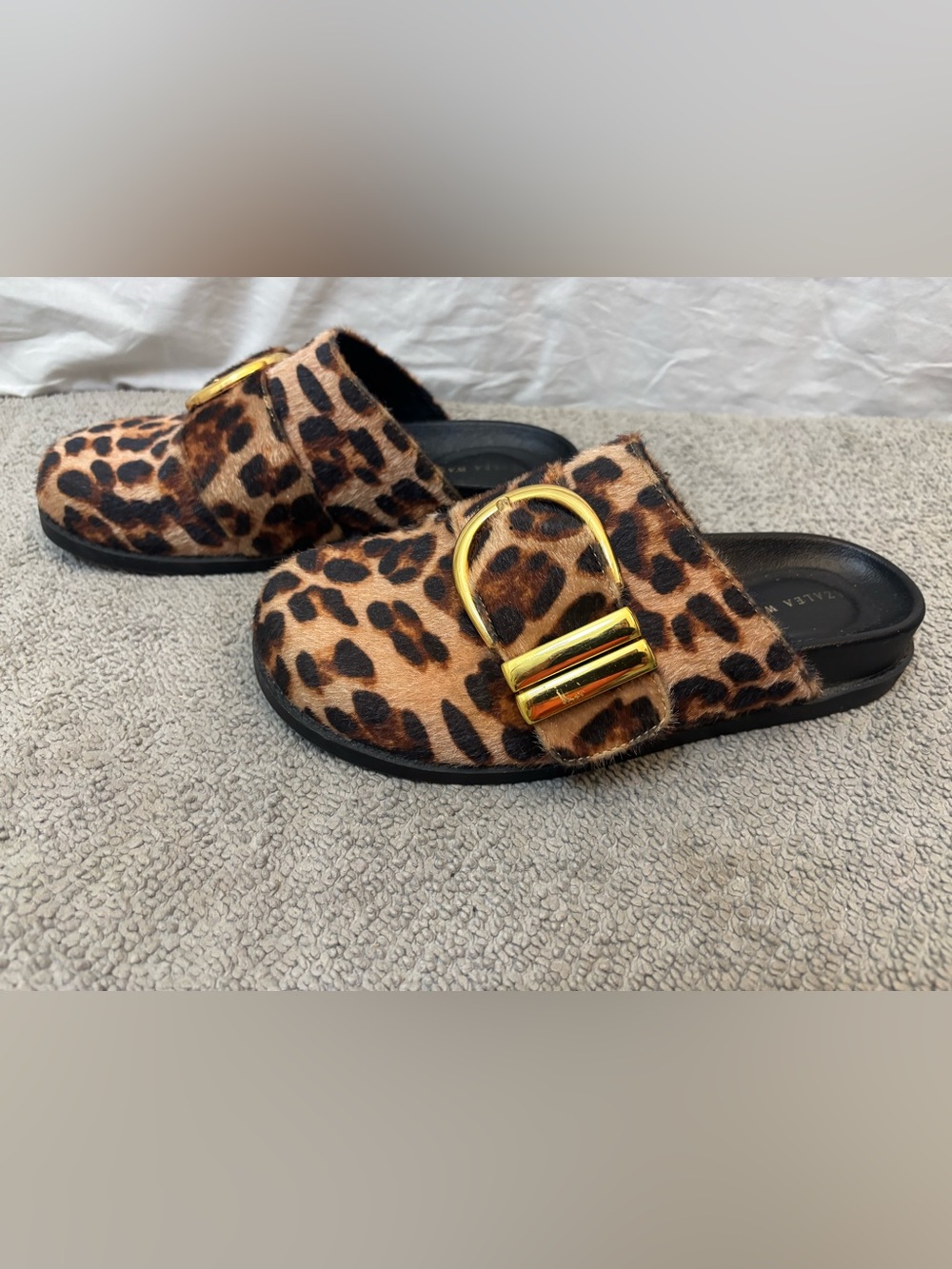 Azalea Wang Archibald Faux Calf Hair Clogs - Picture 4 of 6